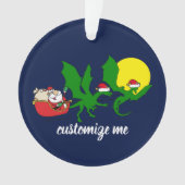 Dragon Reindeer Flying Santa Sleigh Kerstmis Ornament (voorkant)