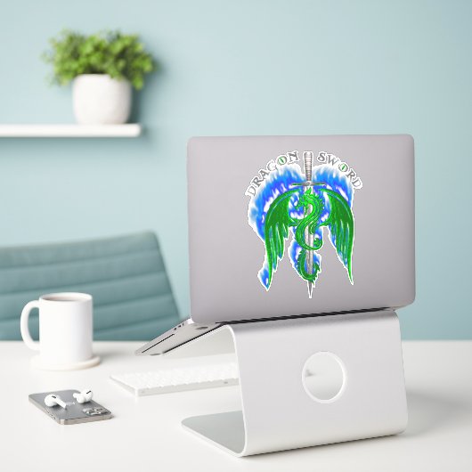 Dragon Sword Sticker (Laptop op bureau)