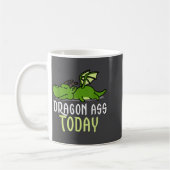 Dragon Today _ Dragging _ Lazy _ Funny Novelty _ G Koffiemok (Links)