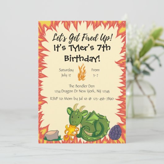Dragon verjaardagsfeestje uitnodiging (Staand voorkant)