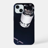 Dragon XL ruimtevaartuig nadert een maan gateway. iPhone 15 Case (Achterkant)