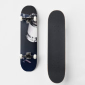 Dragon XL ruimtevaartuig nadert een maan gateway. Persoonlijk Skateboard (Voorkant)