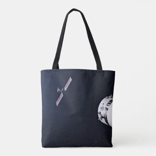 Dragon XL ruimtevaartuig nadert een maan gateway. Tote Bag (Achterkant)
