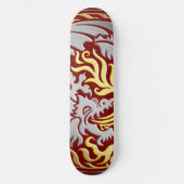 Dragoncircle - Chrome met Gouden Vuur op Rood Persoonlijk Skateboard (Voorkant)