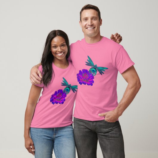 Dragonfly en zinnia-bloem t-shirt (Unisex)