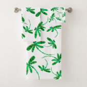 Dragonfly Frenzy Green Bad Handdoek (Insitu)