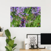 Dragonfly in Lavender Garden Poster (Thuiskantoor)