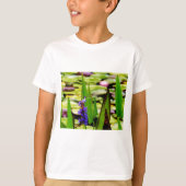 Dragonfly lotus en paarse bloem t-shirt (Voorkant)