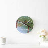 Dragonfly on Wire Fence Personated Ronde Klok (Huis)