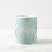  dragonfly op de voorzige Floral achtergrond Koffiemok (Center)