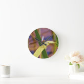 Dragonfly op regenblad ronde klok (Huis)