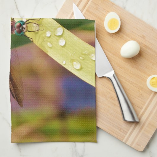 Dragonfly op regenblad theedoek (Quarter Fold)