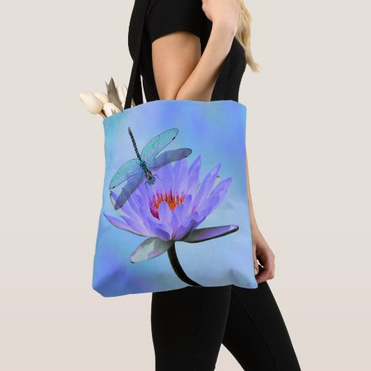 Dragonfly op Water Lily All-Over Print Tas (Dichtbij)
