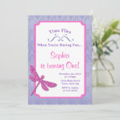 Dragonfly Verjaardag Uitnodiging Pink Glitter Girl (Staand voorkant)