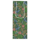  Dragonfly vliegt in een Engelse tuin Wijn Cadeautas (Voorkant)