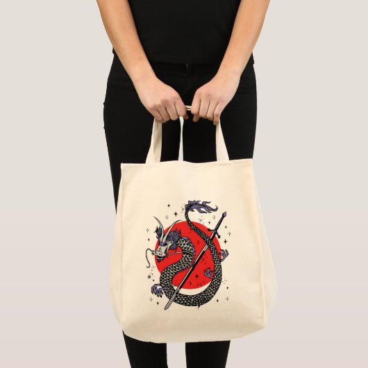 Dragon's Defiance: een majestueus Chinees kunstwer Tote Bag (Voorkant (product))