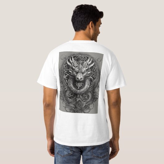 "Dragon's Embrace: Celtic Fusion T-shirt" T-shirt (Achterkant volledig)