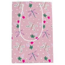 Dragonvliegen en bloemen op pokadots