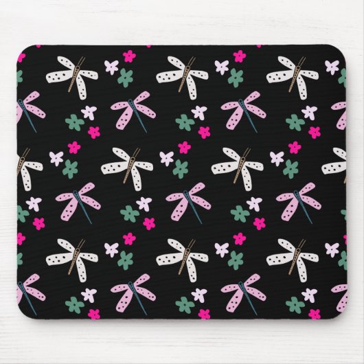 Dragonvliegen en bloemen op zwart muismat (Voorkant)