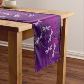 Dragonvliegen op water korte tafelloper (Voorbeeld)