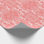 Draken boven roze cadeaupapier (Hoek)