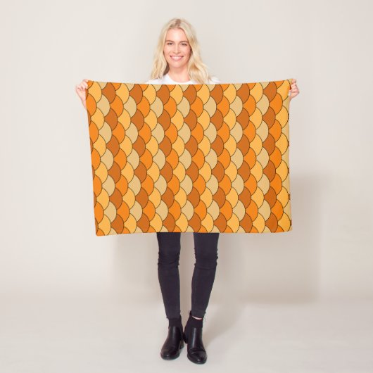 Drakenschubben, waaier, golven, Seigaiha, oranje Fleece Deken (In situ)