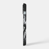 Drakenskelet — door BurnsInHell iPhone 15 Case (Linkerkant)