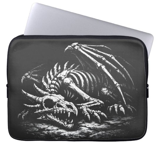 Drakenskelet — door BurnsInHell Laptop Sleeve (Voorkant)