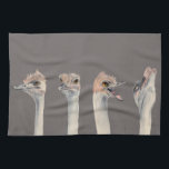 "Drama Queen" Funny Ostriches schilderen Theedoek<br><div class="desc">Dit is een schilderij van een struisvogel die ik ontmoette in de Como Zoo in St. Paul,  MN. Hij was echt expressief en een geweldig vak om afbeeldingen van te nemen. Later schilderde ik zijn verschillende uitdrukkingen in de waterverf.</div>