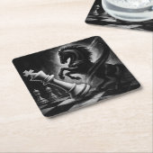 Dramatisch zwart paard vs. koning – gedurfd schaak kartonnen onderzetters (Schuin)
