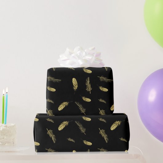 Dramatische Boho Golden Feathers Black Cadeaupapier (Feestgeschenken)