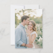 Dramatische donkergroene bloemenboog trouwuitnodig save the date (Achterkant)