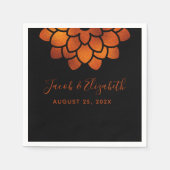 Dramatische koperventilator op zwarte bruiloft servet (Voorkant)