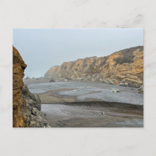 Dramatische kustkliffen strand getijdenplaten uitz briefkaart