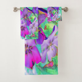 Dramatische Psychedelic Magenta en Purple Flowers Bad Handdoek