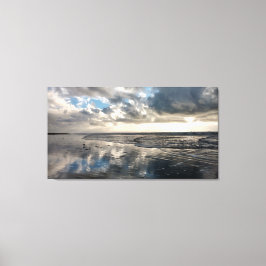 Dramatische Sky Beach Reflections Stretched Canvas Afdruk