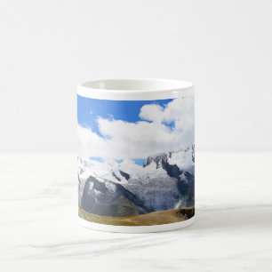 Dramatische Zwitserse alpen Koffiemok