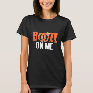 Drank Op Mij Cool Grappig Retro Ontwerp Voor Bache T-shirt