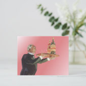 dranken, Butler Serving Wine op lade Briefkaart (Staand voorkant)