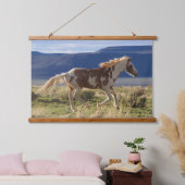 Dravend paard, Steens Mountains, Oregon Hangend Wandkleed (Slaapkamer)