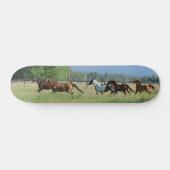 Dravende paarden persoonlijk skateboard (Horizontaal)