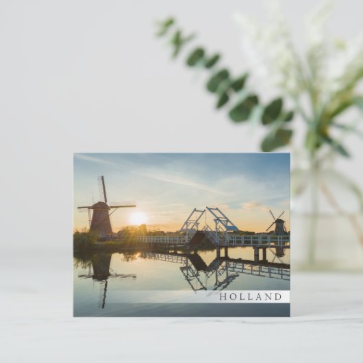 Drawbridge en windmolens bij zonsondergang in Nede Briefkaart (Staand voorkant)
