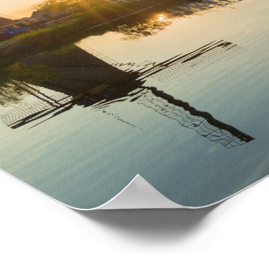 Drawbridge en windmolens bij zonsondergang in Nede Poster (Hoek)