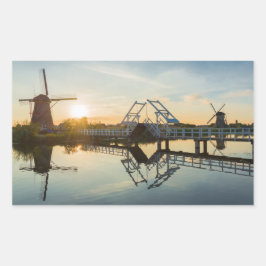 Drawbridge en windmolens bij zonsondergang in Nede Rechthoekige Sticker