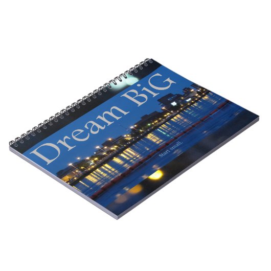 "Dream BiG - Begin klein." Spiralen notitieboek (Linkerzijde)