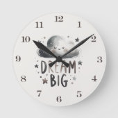 Dream Big Cloud and Stars Nursery Wall Clock Ronde Klok (Voorkant)
