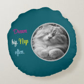 Dream Big. Nap Often round cushion Rond Kussen (Achterkant)
