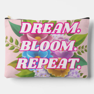 Dream Bloom Repeat Floral Motivatie CosmeticBag Etui
