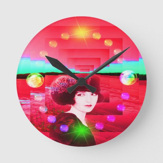 Dream Planet Ronde Klok (Voorkant)