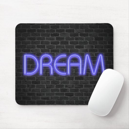 DREAM-tekst in neonverlichting op baksteen Muismat (Met muis)